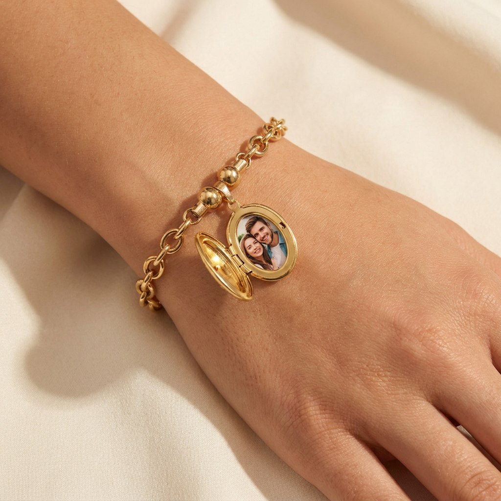 locket on bracelt